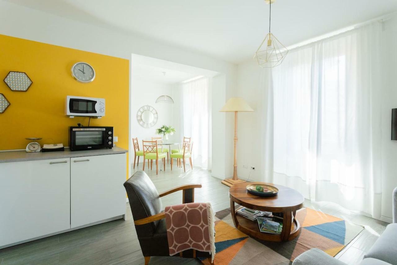 Romantic Pier By Rent All Como Carate Urio Экстерьер фото