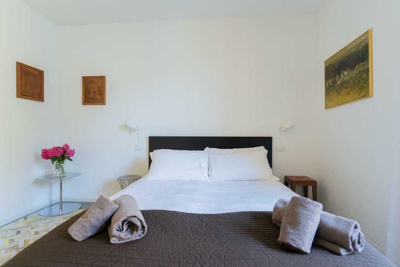 Romantic Pier By Rent All Como Carate Urio Экстерьер фото